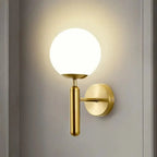 Arandela de Parede Moderna Dourada em Metal